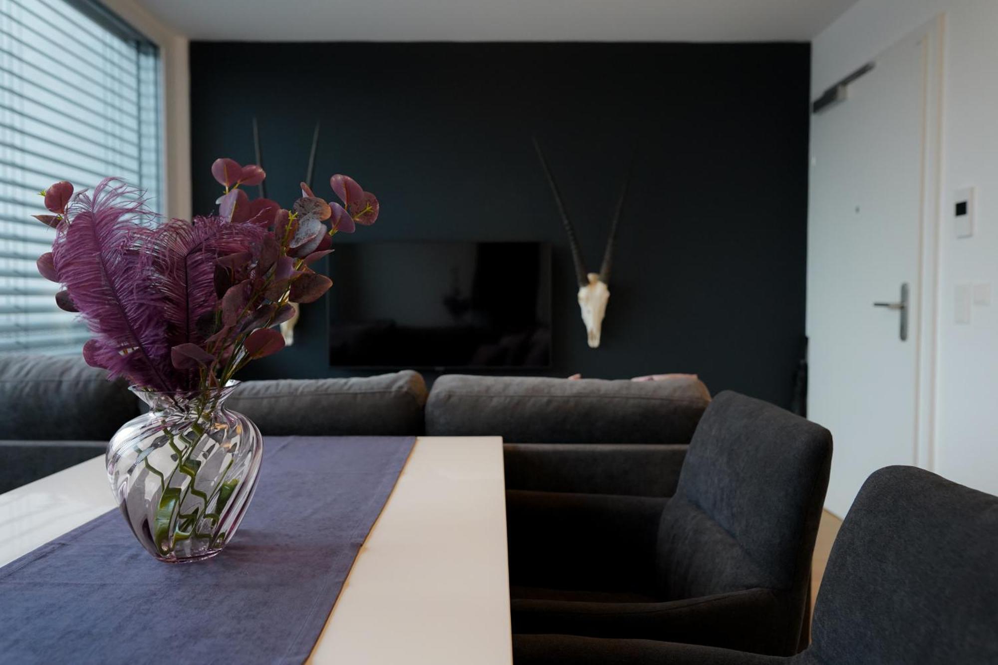 Modern Stylish Design Apartment With Free Parking Emily Wenen Buitenkant foto