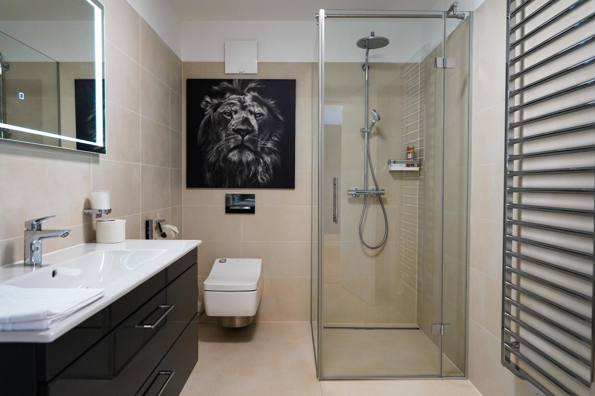 Modern Stylish Design Apartment With Free Parking Emily Wenen Buitenkant foto