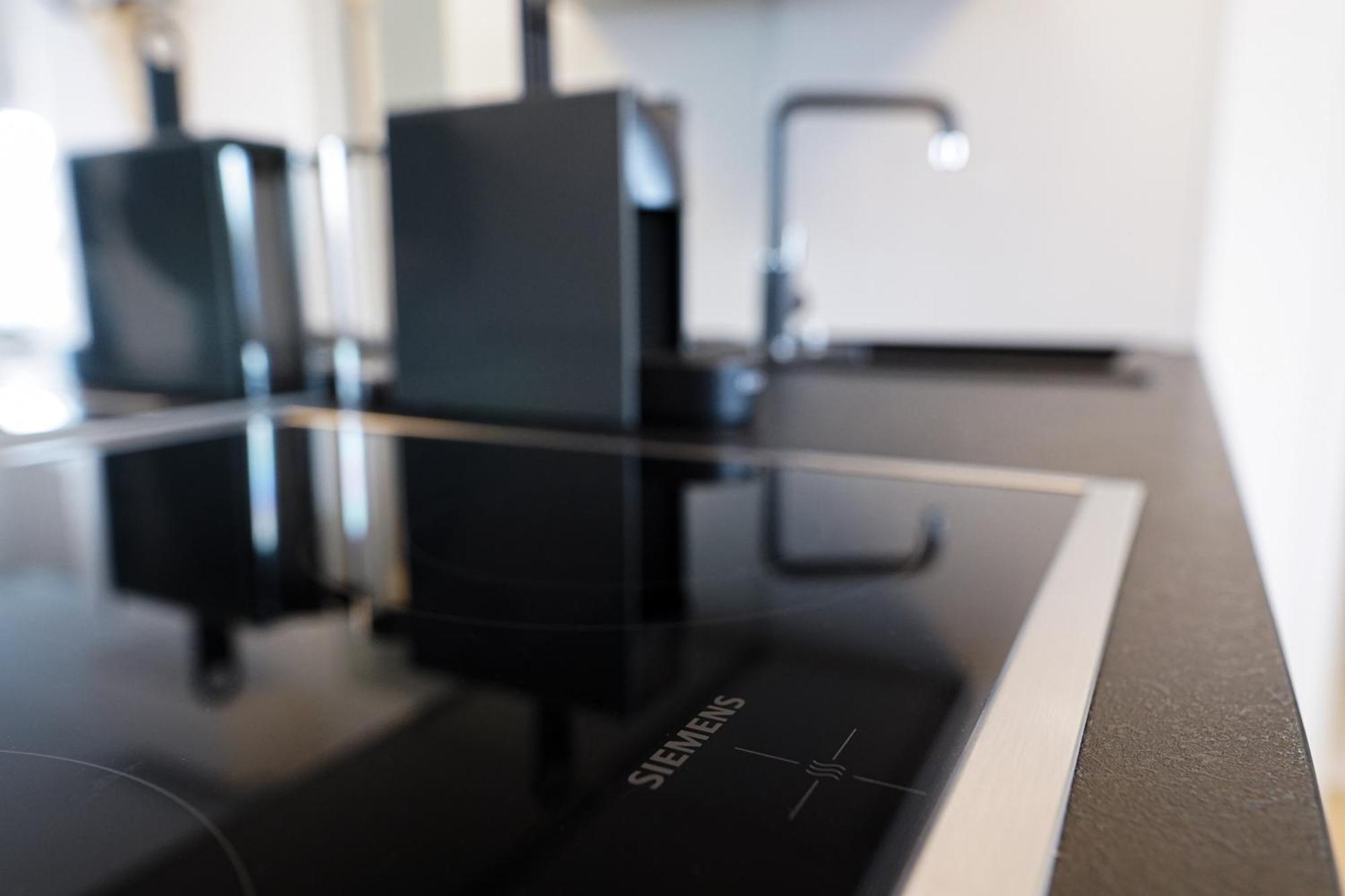 Modern Stylish Design Apartment With Free Parking Emily Wenen Buitenkant foto