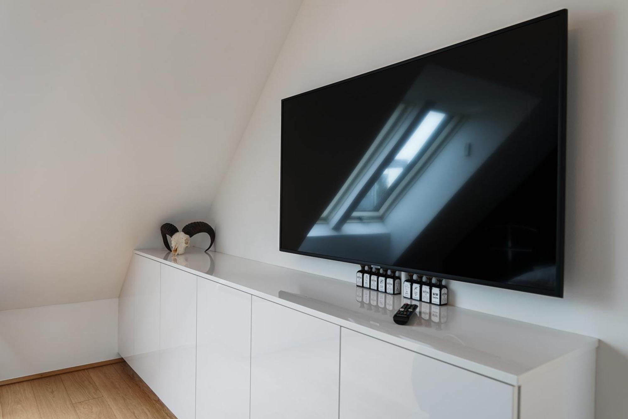 Modern Stylish Design Apartment With Free Parking Emily Wenen Buitenkant foto