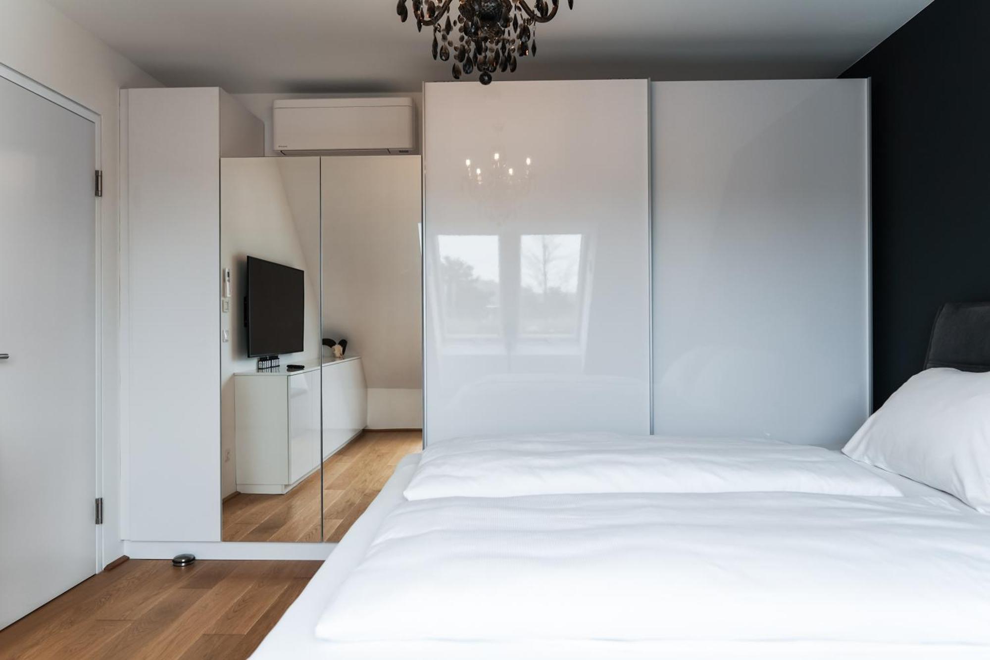 Modern Stylish Design Apartment With Free Parking Emily Wenen Buitenkant foto