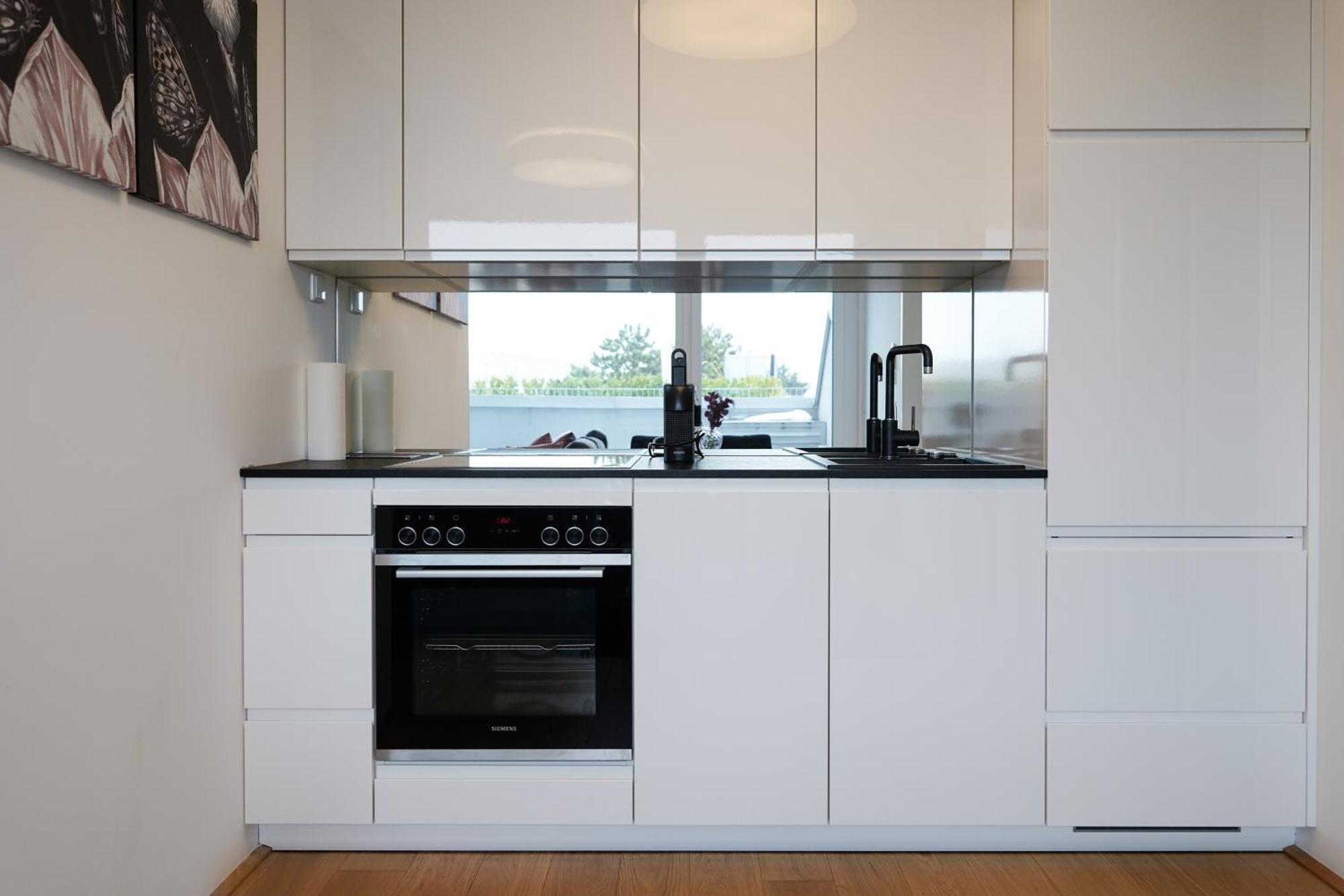 Modern Stylish Design Apartment With Free Parking Emily Wenen Buitenkant foto